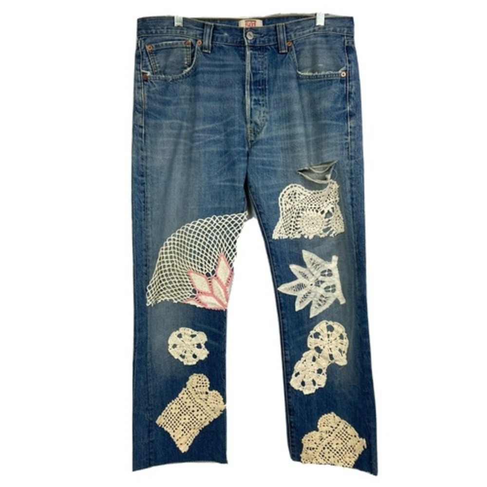 Levi's 501 Womens Sz 34 Custom Blue Boyfriend Straight Crochet Patch Ripped